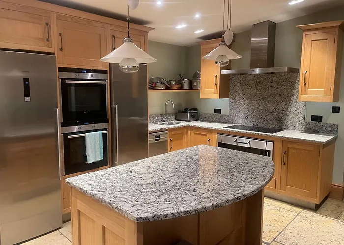 West Acre Country house